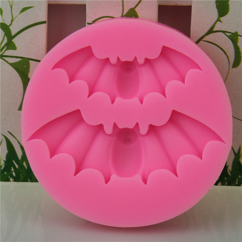 Baking tools Halloween Silicone Round Bat Cake Chocolate Mold