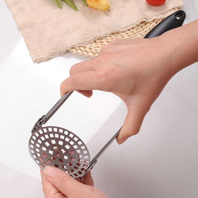 China Manufacturer Hot Selling Kitchen Gadget Metal Stainless Steel Potato Masher for Bean avocado Vegetable