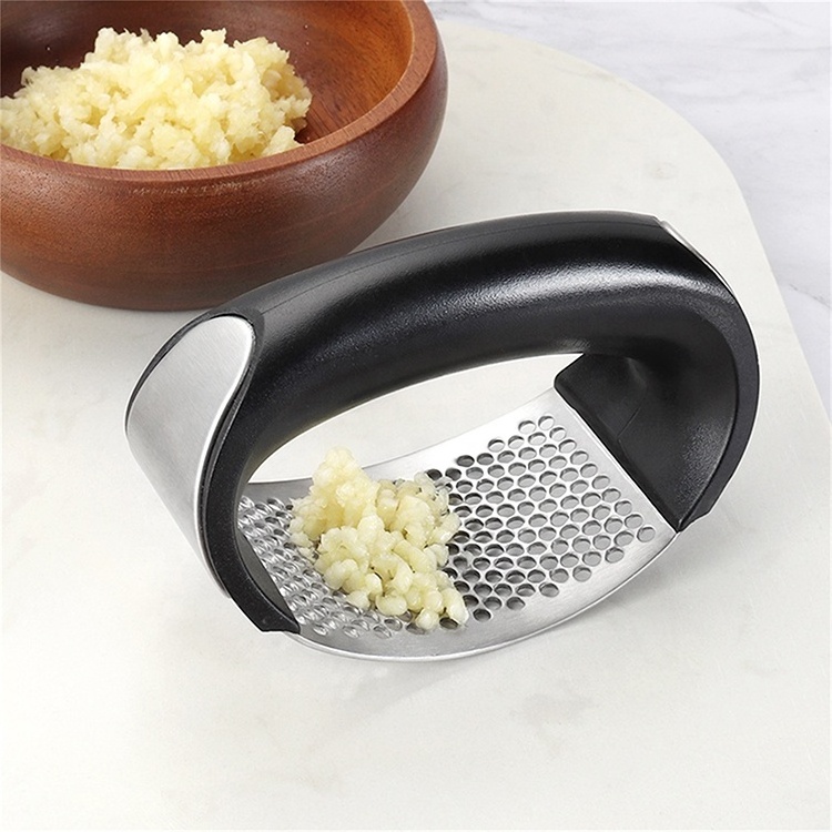 Kitchen Accessories Tool Garlic Peeler Crusher Stainless Steel Mincing Ginger Press Garlic Press