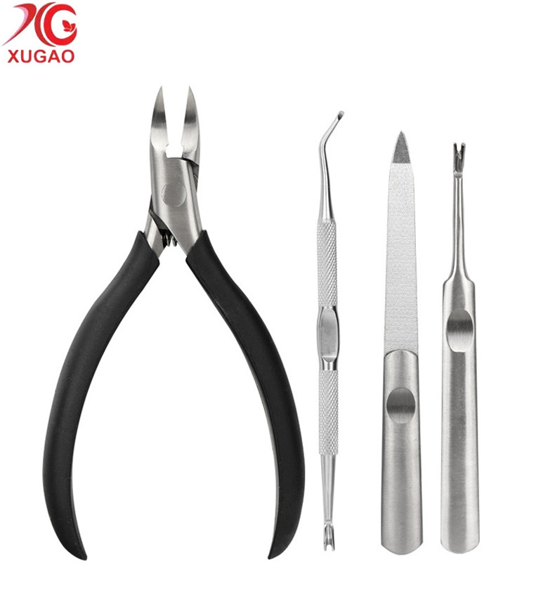 Xugao Professional Good Quality Stainless Steel Nail Nipper Sharpening Silicone Cover Hand Nail Cuticle Nipper Tools