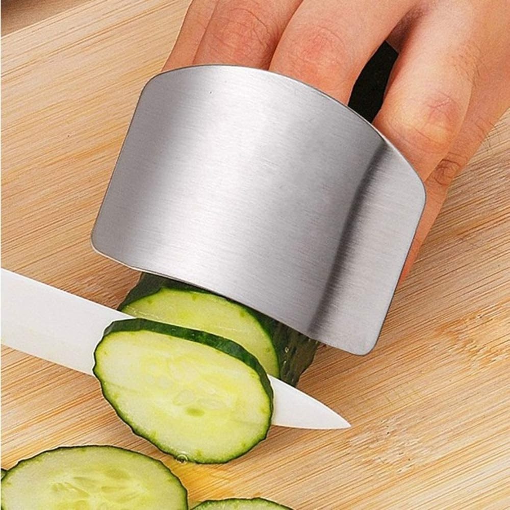 Wholesale Hot selling 2 pcs Kitchen Kitchen Gadgets Tools Stainless Steel Finger Guard For Cutting