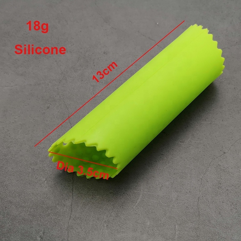 Hot Selling Easy To Use Silicone Garlic Peeler Garlic Roller Peeling Tube