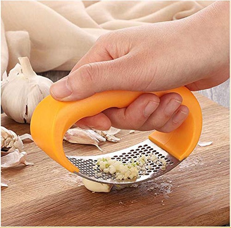 Dishwasher Safe Stainless Steel Ginger Crusher Squeezer Garlic Press Rocker With Ergonomic Handle