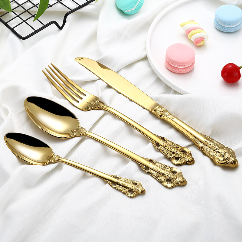 Palace Luxury Gold Stainless Steel Cutlery for Wedding Handle Carved Gold Flatware Set