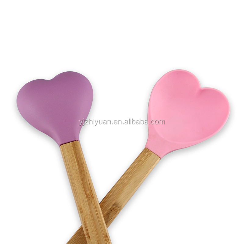 Heart shape colored bamboo handle silicone spatula for baking and kitchen