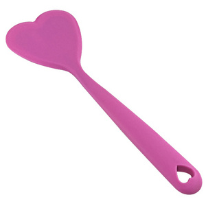 Lovely heart shape head silicone turner with good grip