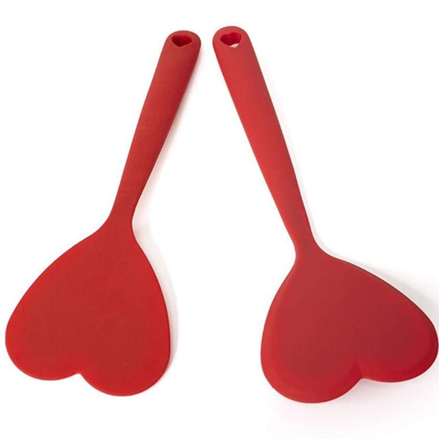 Lovely heart shape head silicone turner with good grip