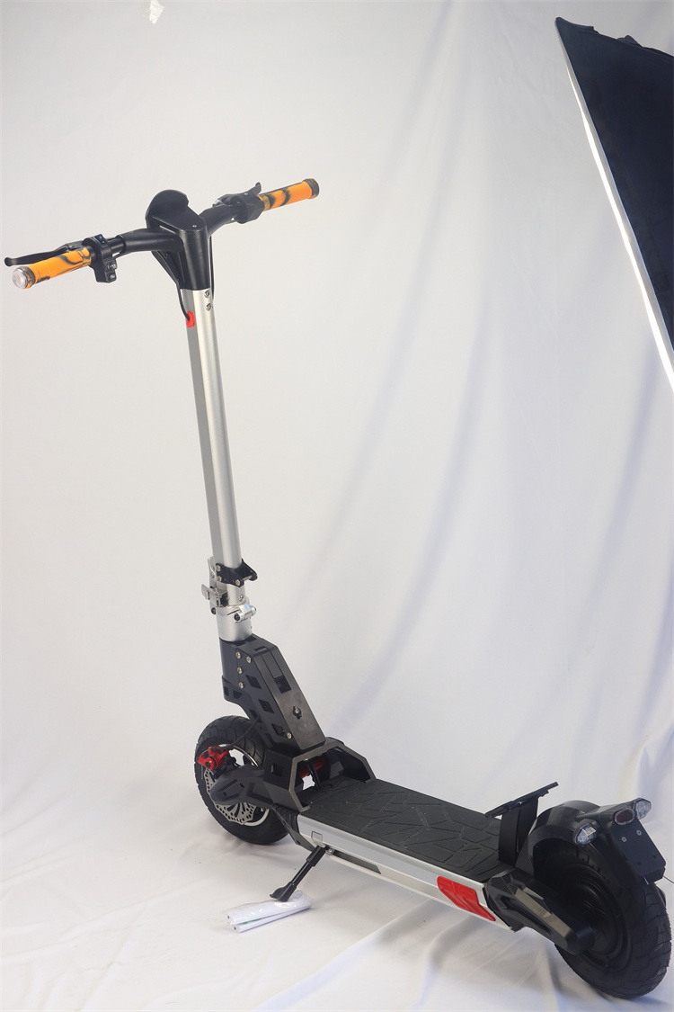 Wheel with Adjustable Height Folding Electric Scooter Cross Board  Electric Scooter Wholesale Electric Scooter For Adult