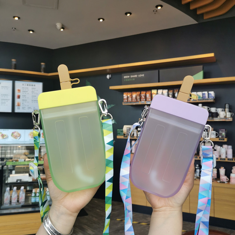 hot sale bpa free 300 ML Creative school kids Ice Cream Popsicle Cups Adjustable Shoulder Strap for School Girls