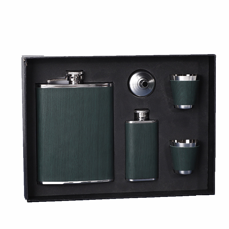 6oz 7oz 8oz Stainless Steel Hip Flask Set Men Gift Set with Shot Glasses Funnel for Alcohol Leather Hip Flask Whisky Glass