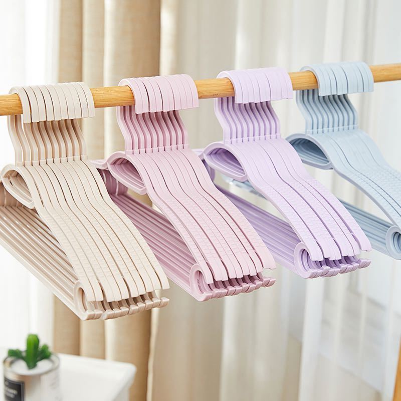 high quality colorful anti-slip hanger plastic hanger fancy clothes hanger