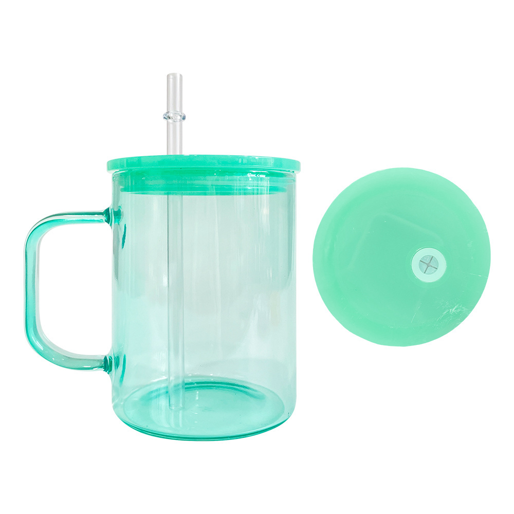 2023 Crystal clear sublimation glass mug with pp lid transparent 17oz jelly glass mug with colored plastic lid for gifts