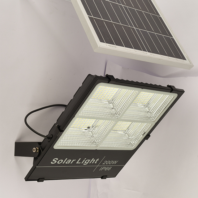 High Brightness Solar Garden Spotlight  Led Flood Light 25W 40W 60W 100W Solar Outdoor Lamp With Remote Control