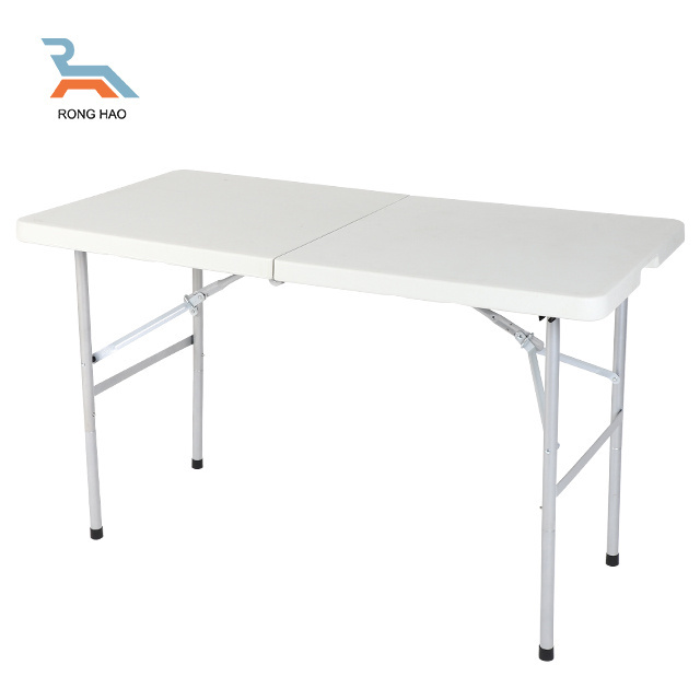 High Quality Portable Easy To Carry Folding Table For Indoor Outdoor Events