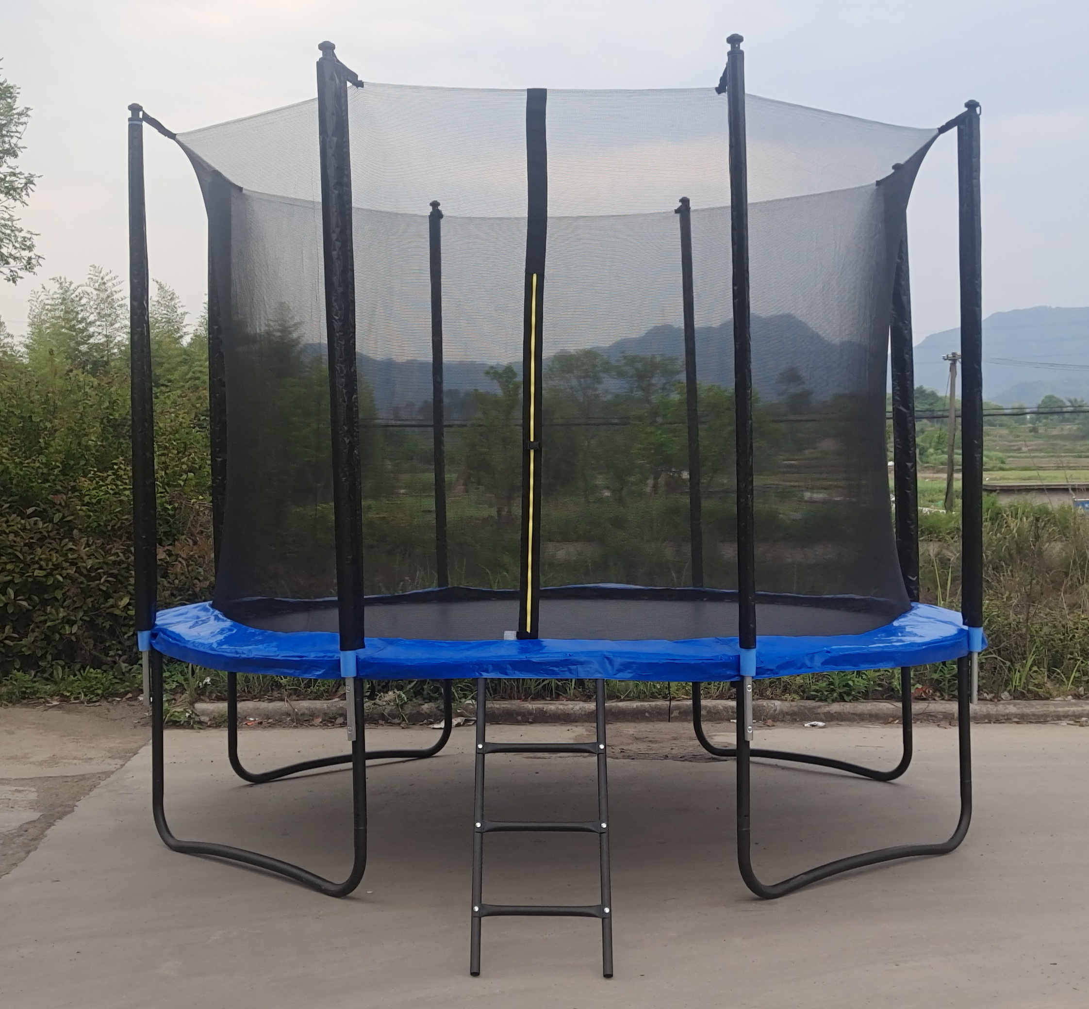 Trampoline Manufacturer 12FT Cama Elastica Round Trampoline with Safety Net Trampoline for Kids and Adults