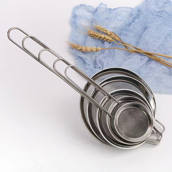 18cm Wholesale Stainless Steel Mesh Colander In Kitchenware Oil Spoon Filter Skimmer Sieve Colander Mesh Strainer