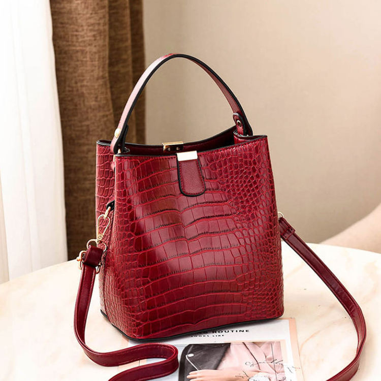 Luxury Crocodile Pattern Leather Bolsos De Mujer Fashion Handbags Women Crossbody Bag Handbags For Women