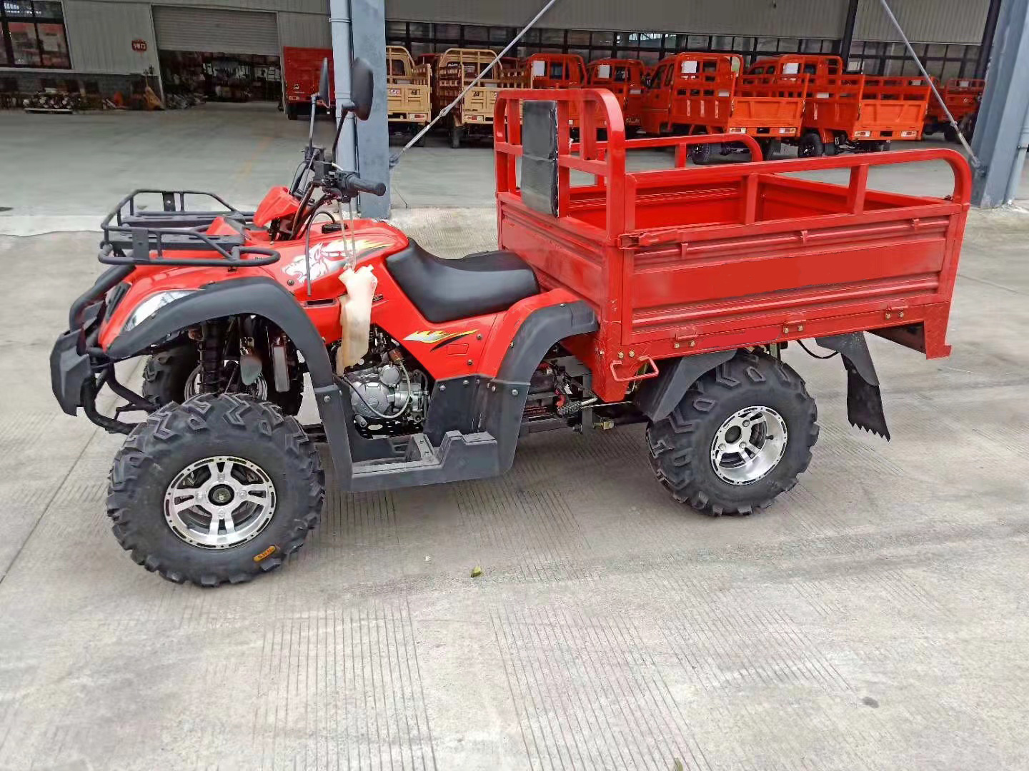 Africa hot selling tricycle heavy loading with powerful engine three wheel motorcycle gasoil motorized tricycle Customized ATV