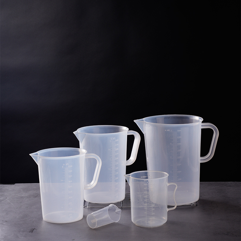 100ml 250ml 500ml 1000ml 2000ml Lab Graduated Measuring Jug Measuring Container Measuring Cup With Plastic Handle