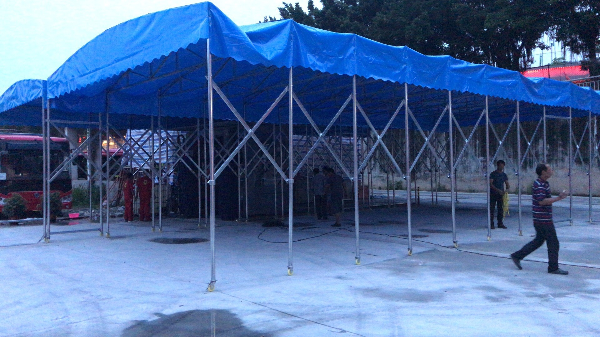 Good Quality Push Pull Retractable Tent With Wheel For Carport,Tunnel Tent And Garage Tent