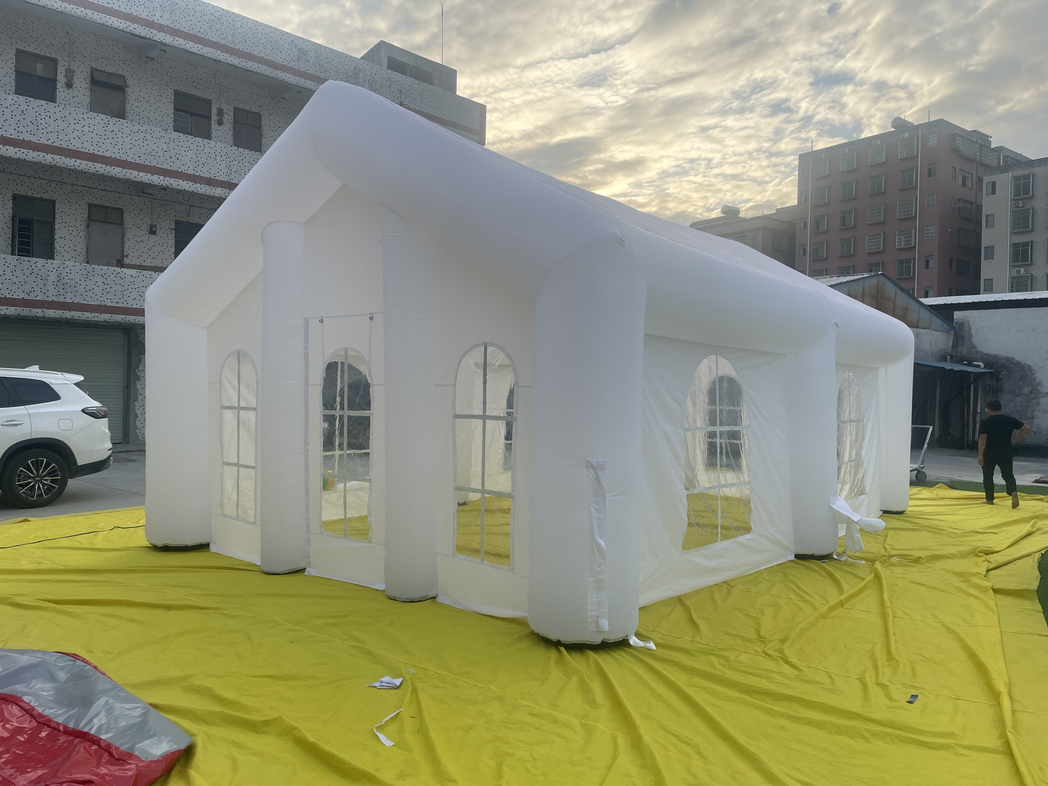 Custom Logo Tent Airtight Waterproof Inflatable Tent For Outdoor Events