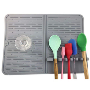 BPA Free Silicone Drain Mat Silicone Utensil Rest Silicone Spoon Rest for kitchen Pot Grill Utensil Holder Spoon Holder