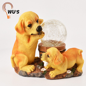 Wus Hot sale cute dog decorative garden sun resin animal shaped solar garden lights night RGB led light waterproof on table