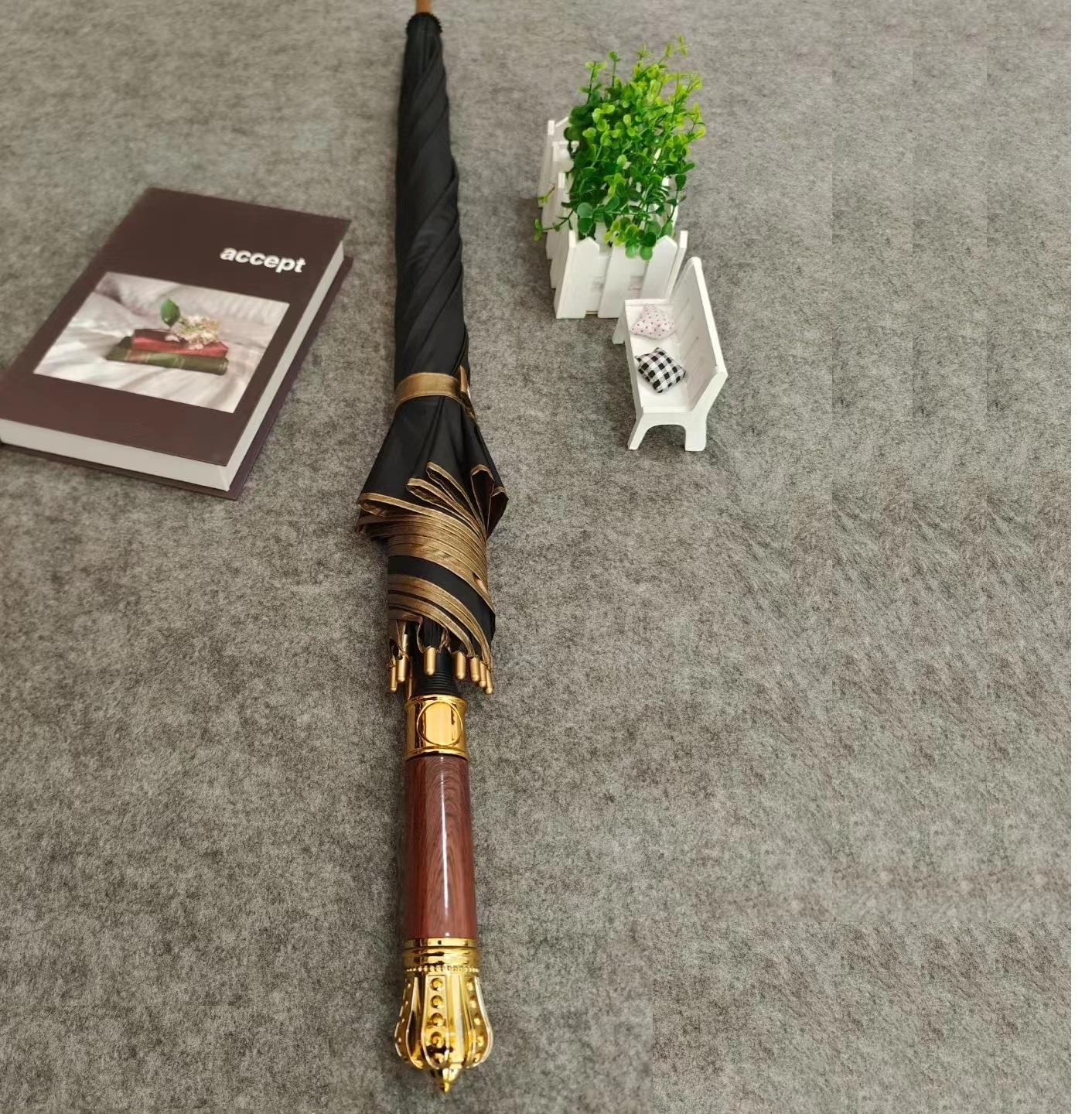 NEW Luxury! marbleize handle umbrella golden and black color titanium coated with custom  print  auto open umbrella