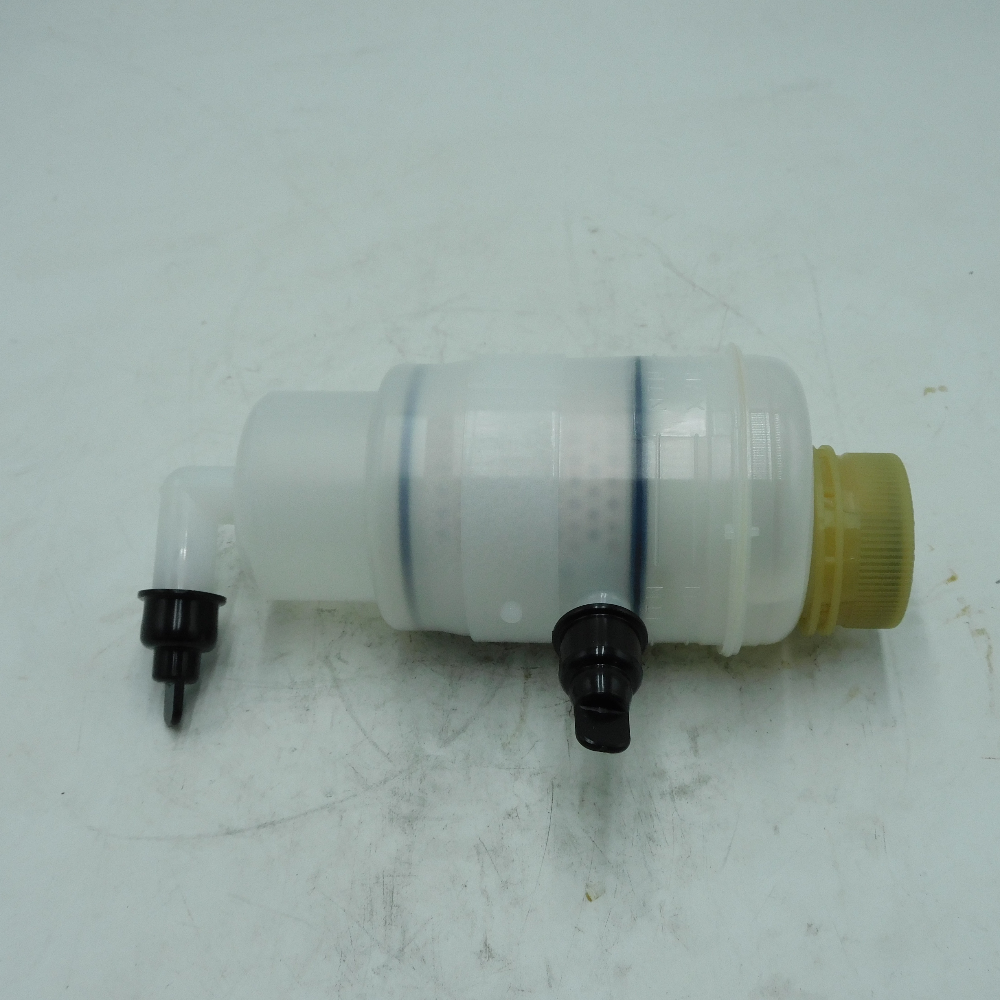 MK383560 Genuine Mit 4M50 oil tank reservoir