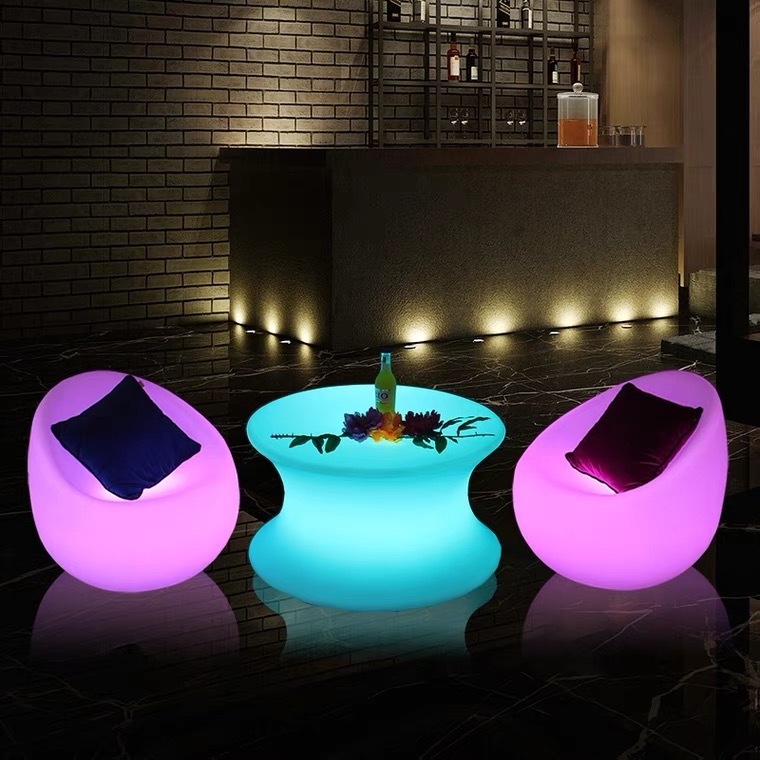 Illuminated LED Nightclub Bars and Light Up Tables