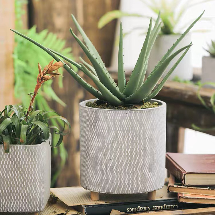 Cylindrical square concrete decorations flower pot de fleur cactus orchid succulent indoor cement planter pots with wooden legs