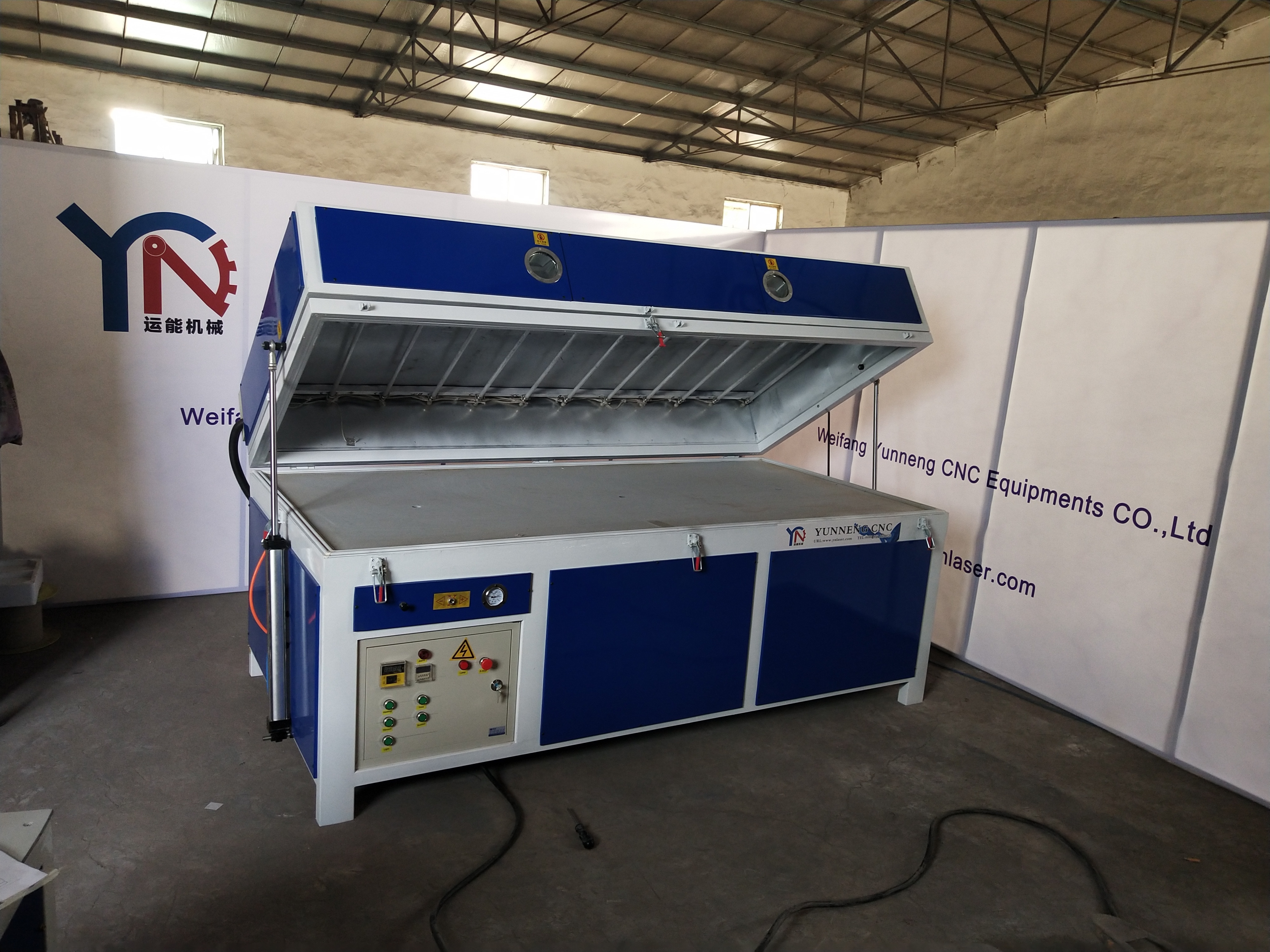 Bath tub making machine Best Price Small Plastic Product Vacuum Thermal Forming Machine