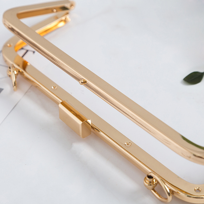 20.5cm Light Gold Metal Purse Frame Women Handle Clutch Bag Accessories DIY HandBag Frame Kiss Clasp Lock Hardware