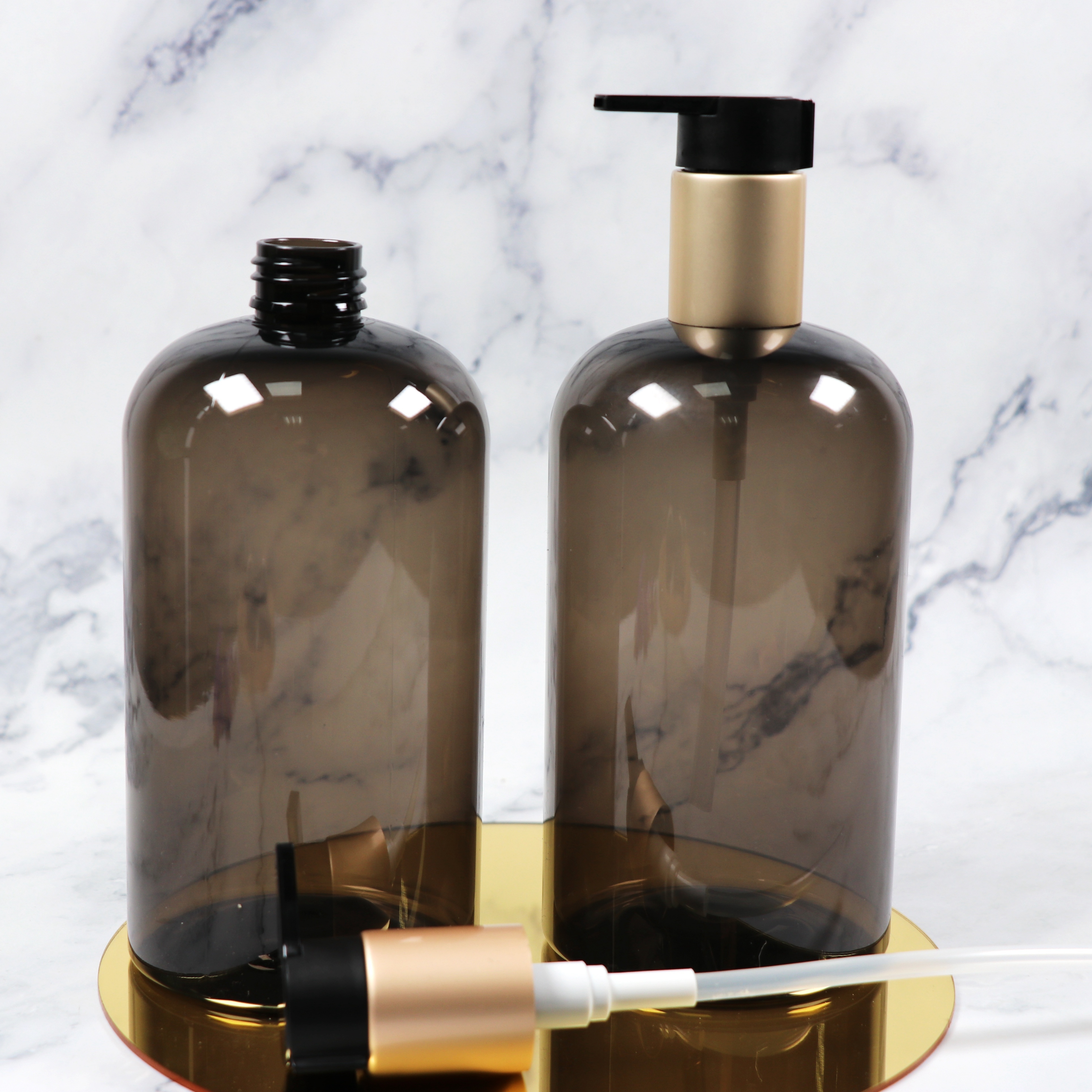 Private label printing 16 oz round empty 500 ml semi-transparent black plastic shampoo bottle with matte gold  pump