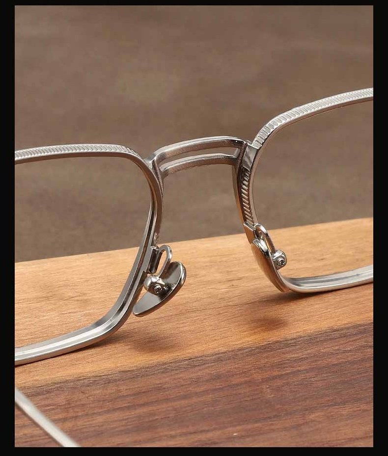 2023 Vintage Wholesale Eyeglass Frames Square Metal Reading Glasses Photochromic Anti Blue Light Glasses