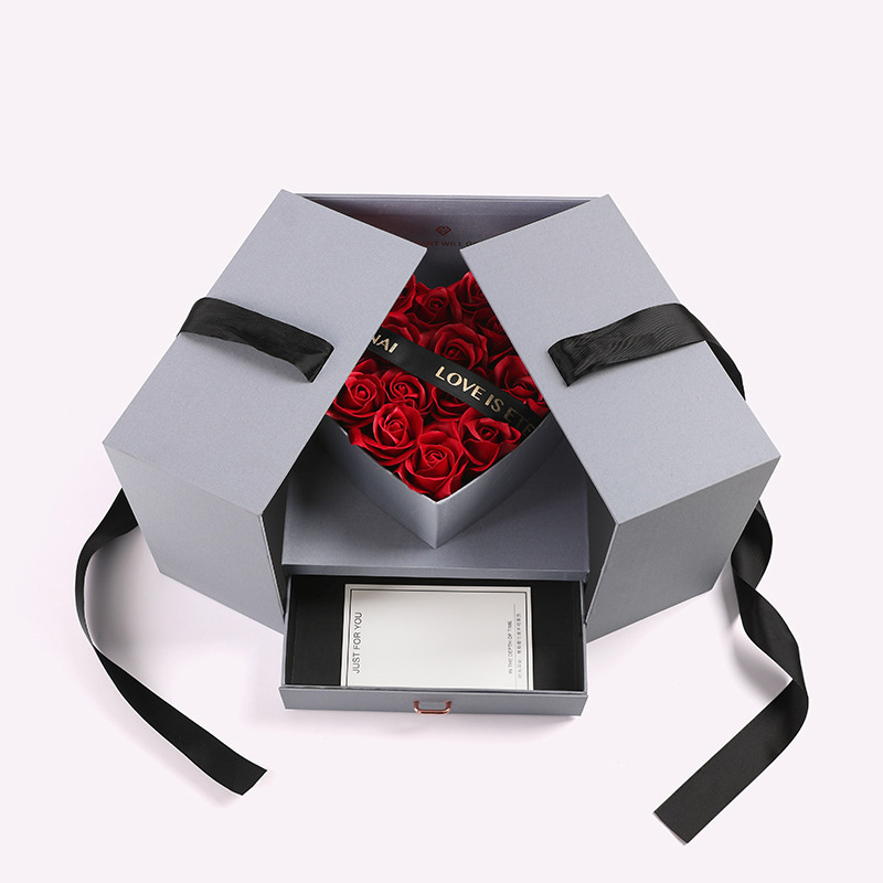 Wholesale Luxury square cardboard gift soap rose heart shape flower packaging box with drawer for Valentine's Day