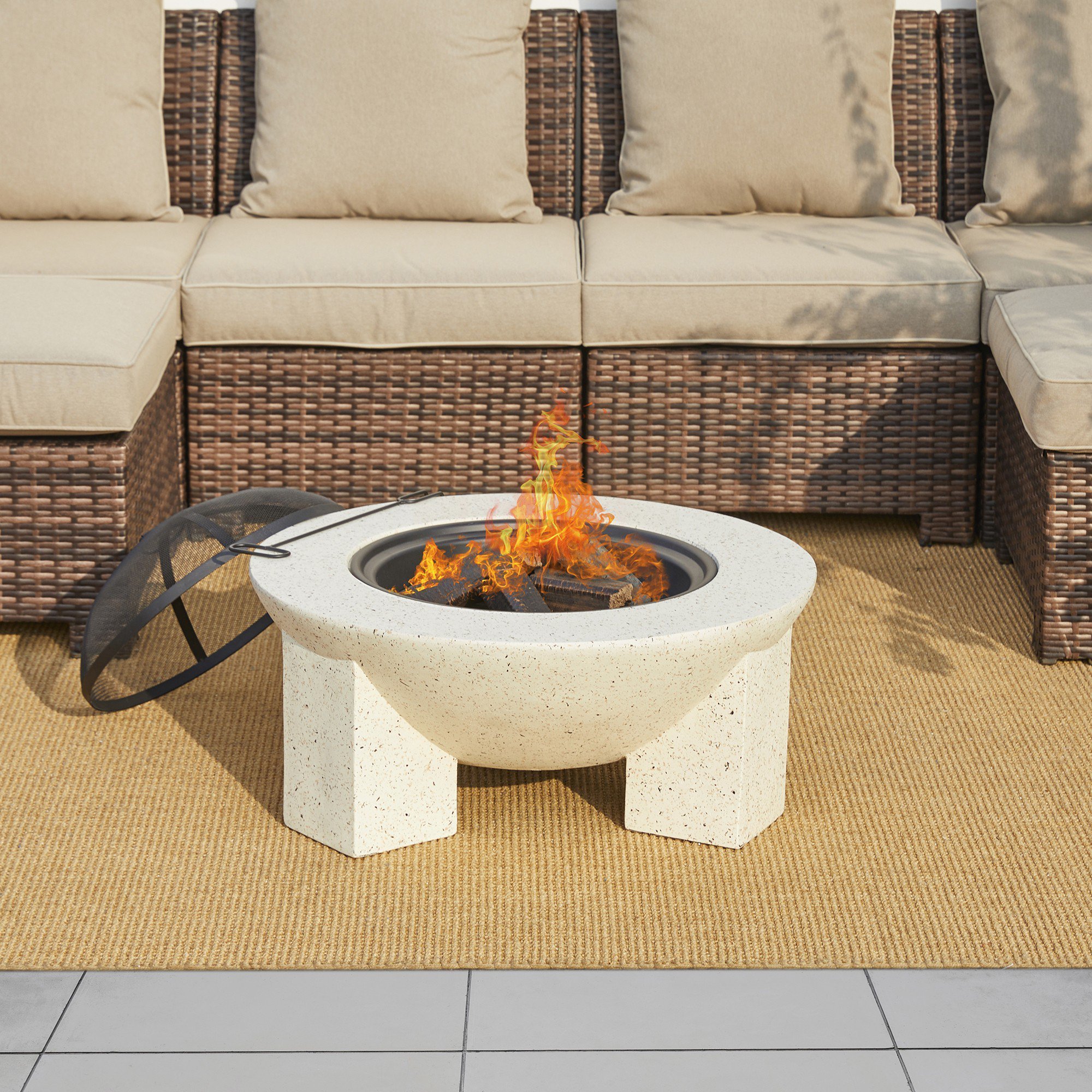 YOHO Outdoor Wood Burning Bonfire Pit MGO Fire pit Bowl concrete charcoal burner Fire Pits With Spark Screen