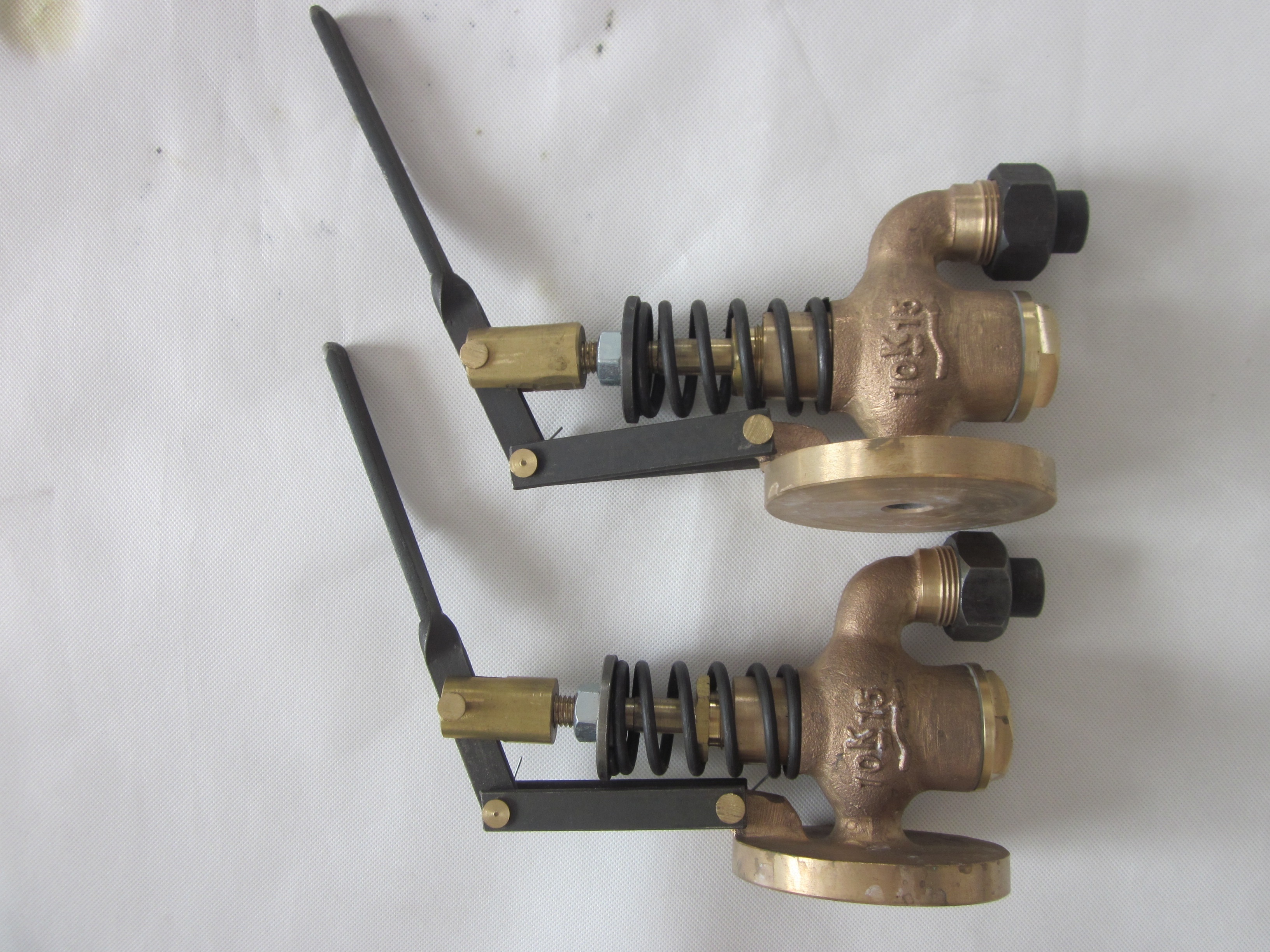 JIS F7398 SHIPBUILDING-FUEL OIL TANK SLEF-CLOSING DRAIN VALVES