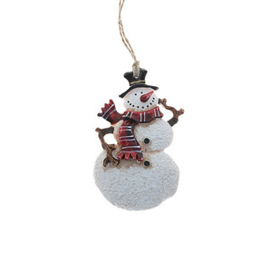 Christmas Tree Painted Vintage Resin Snowman Decoration Christmas Snowman Hanging Ornament Resin Craft Statue Gift