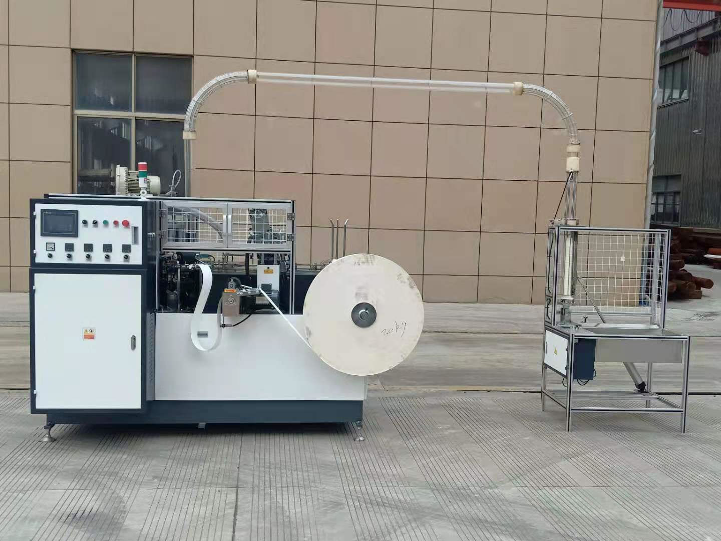 Hot Selling Low Price Fully Automatic 4kw Paper Cup Making Machine 65-85 Pcs/Min Disposable Paper Coffee Cup Making Machine