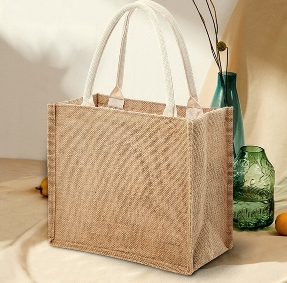 Customized Logo Colorful jute Beach Promotional Wedding Eco-friendly Material Tote Shopping Jute Bag With Zipper Pocket