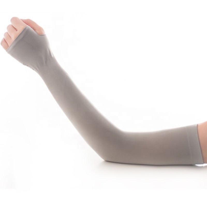 Seamless UV Protective Cooling Arm Sleeves With Thumb Holes