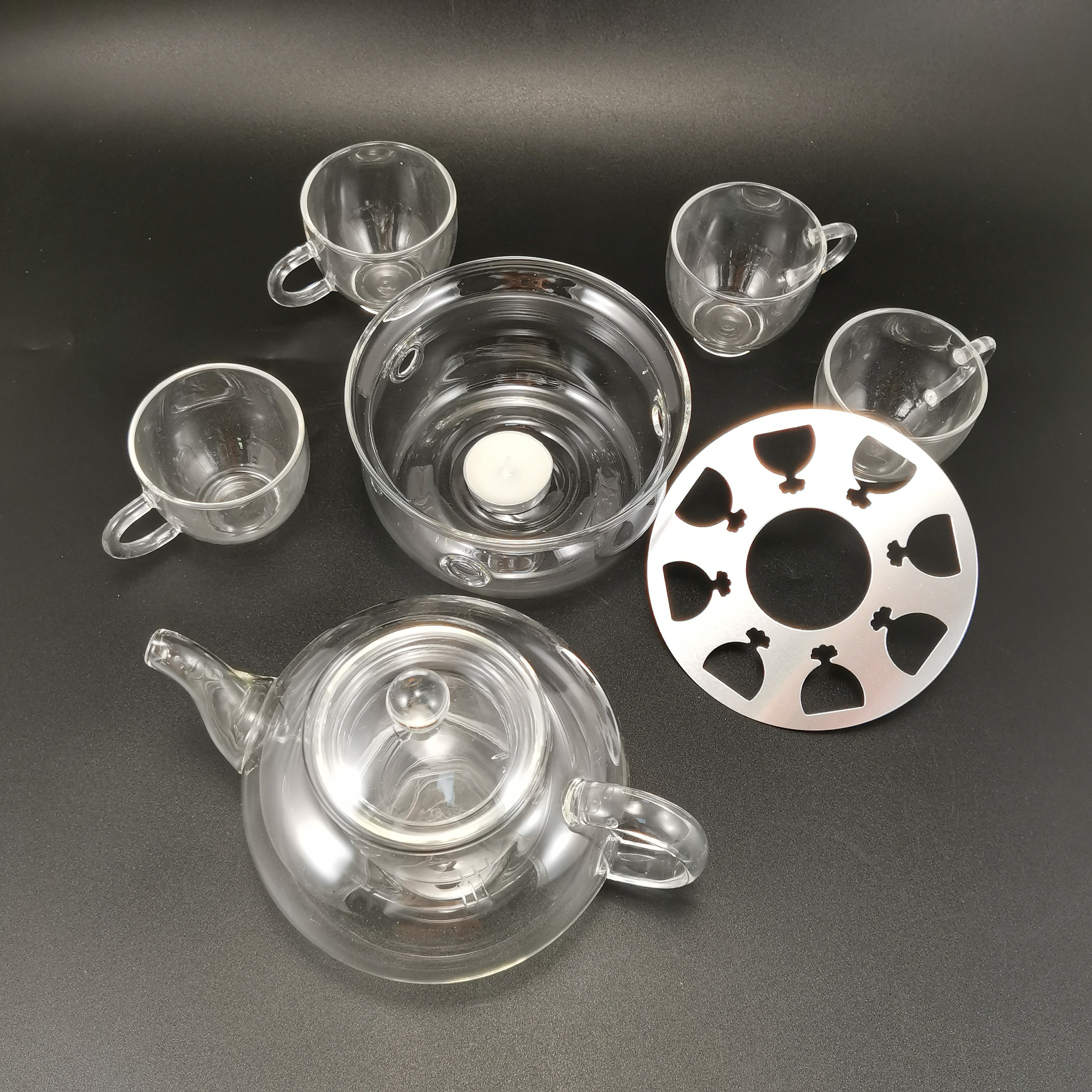 China supplier borosilicate 23 oz combined  teapot cup glass teapot and cup set with teapot warmer and glass strainer