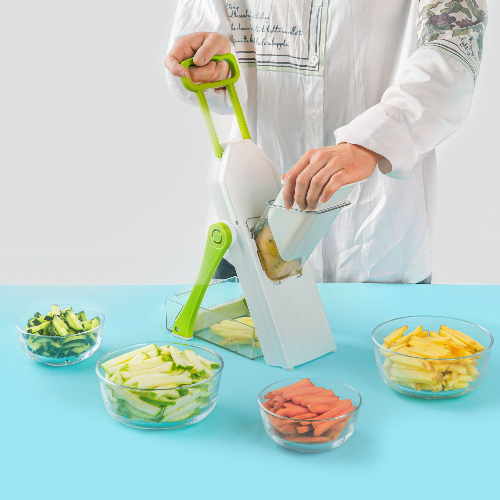 Vegetarian restaurant kitchen 4 blade hand press vegetable mandoline slicer vertical wire cutter quick food chopper