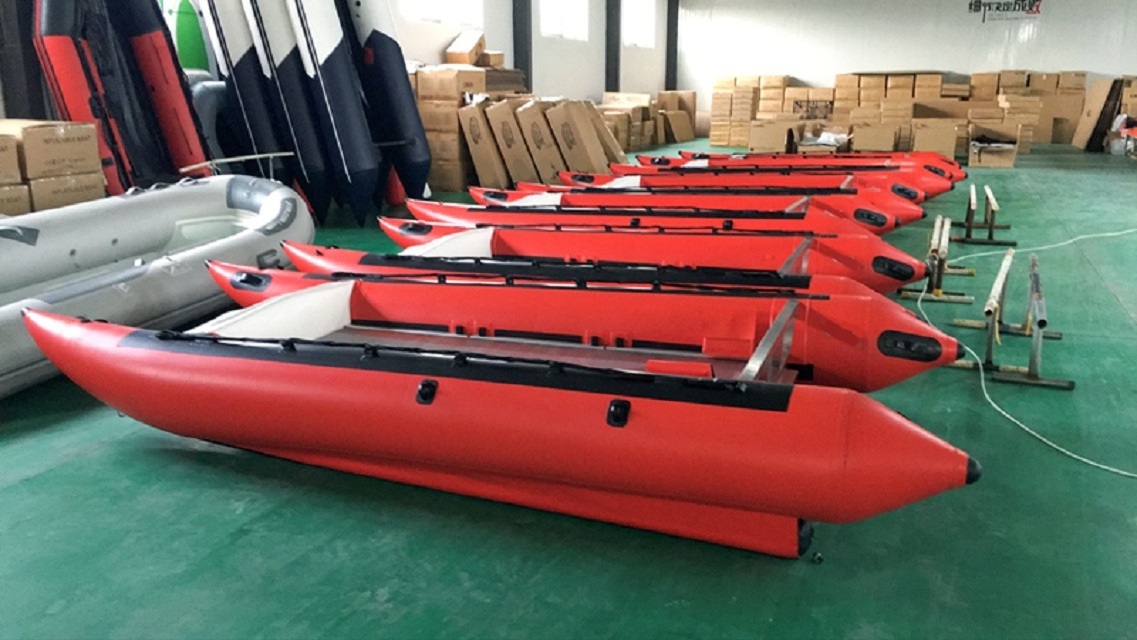 Factory Price Widely Used Inflatable Boat with Electric Outboard Motor Fiberglass boat