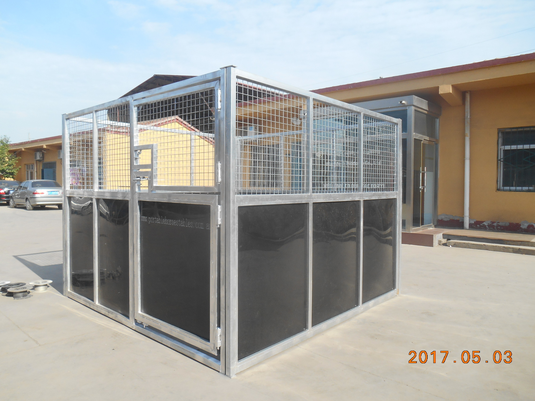 2024 used Australian & American standard portable horse stable stalls fence panels /mew/barn front doors for sale(XMR)