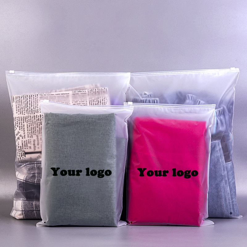 Custom Clear Plastic Zipper Bag for Clothing Coat Jeans Hoodies Gift Packaging Bag zipper pouch bags