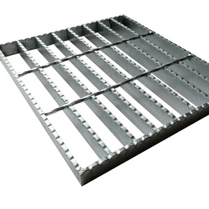 factory direct sale Galvanized Metal Stair Steps Walkways Steel Stairs Grating Steel Ladder Steel Treads Steps