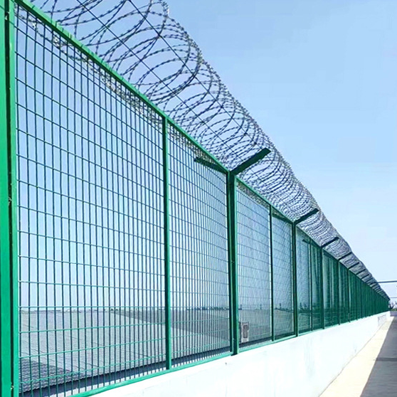 High quality Factory Airport Fence,Guangdong chain link fencing price,security fence anti climb wholesale