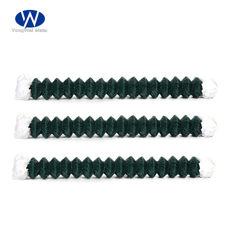 Wholesale chain link fence diamond wire mesh cyclone fence wire mesh chain link fence